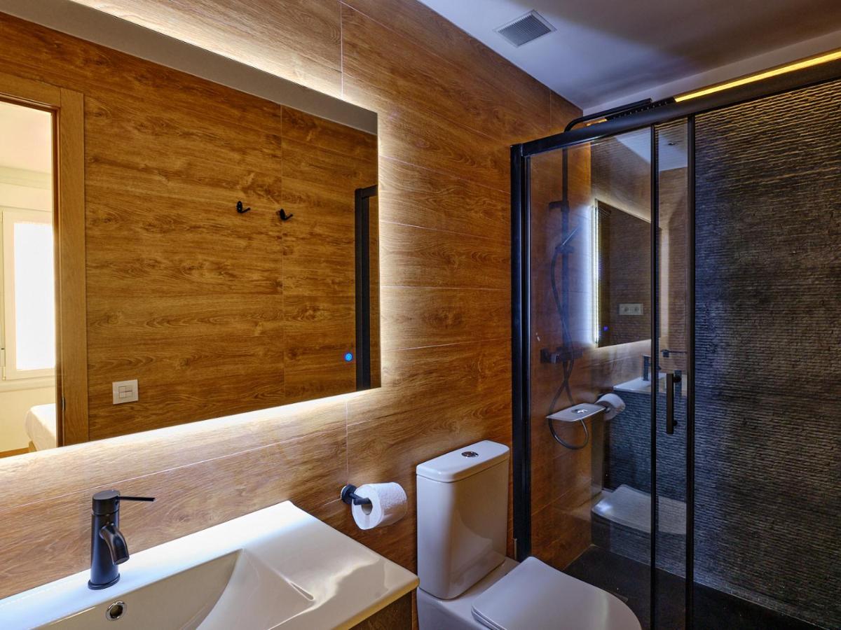 Leo Home- Bright & Centric 3 Bedrooms Apartment With Private Parking Included Málaga Exterior foto