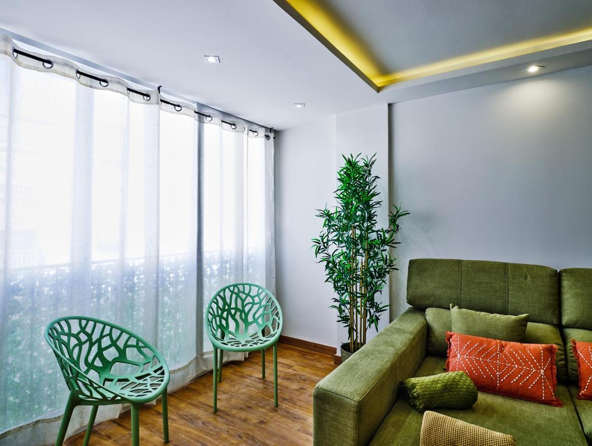 Leo Home- Bright & Centric 3 Bedrooms Apartment With Private Parking Included Málaga Exterior foto